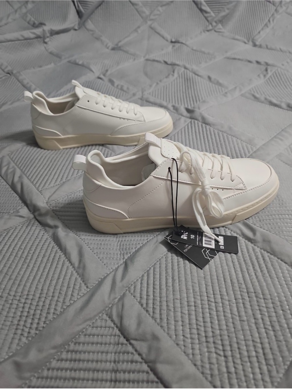 Madden NYC Markk Court Casual Mens White Shoes Size 10 Comfort Foam Insole New